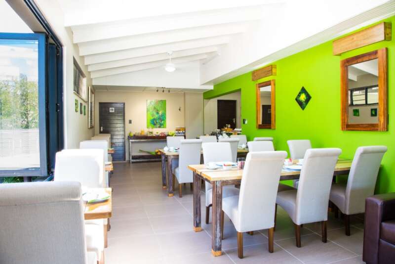 Pinto dining area (1)