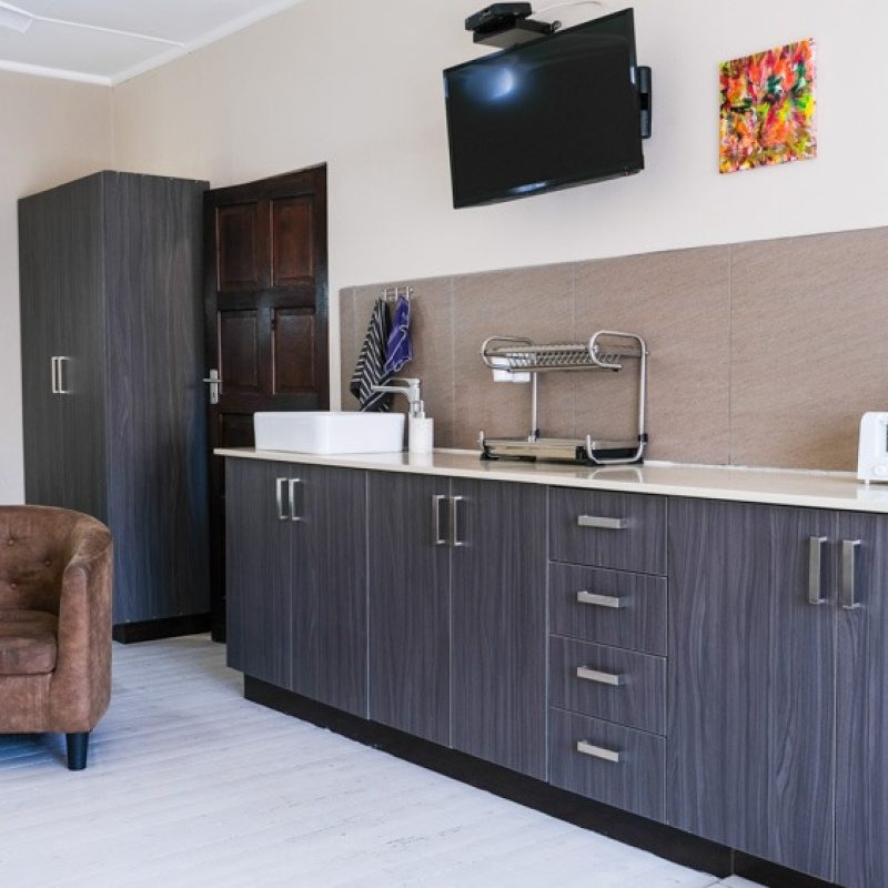 Room 2 (12)